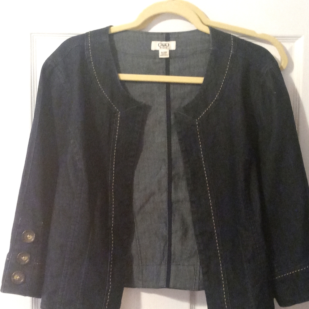 Denim jacket - Picture 3 of 6